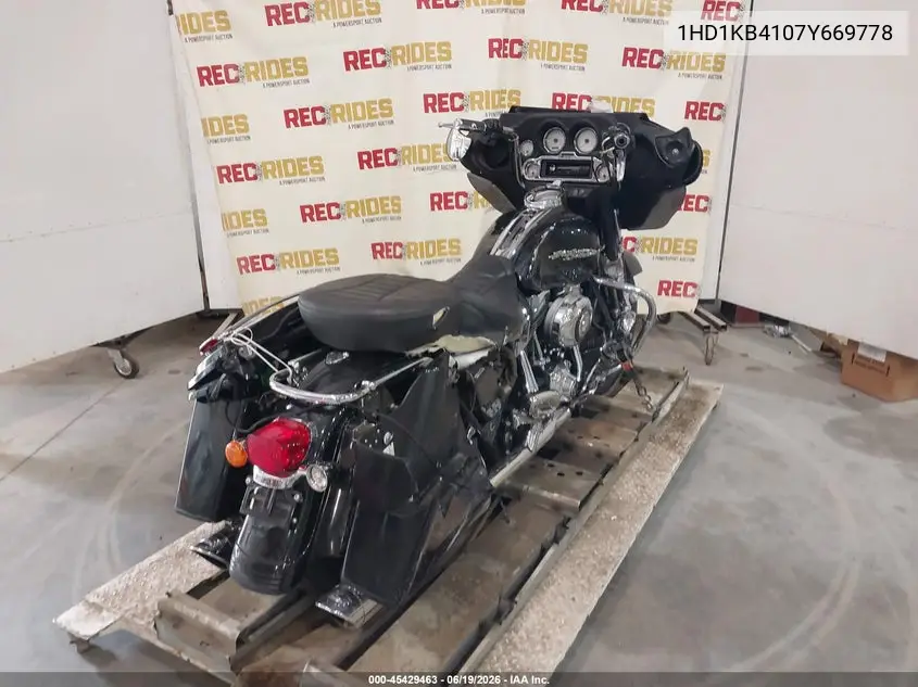 2007 Harley-Davidson Flhx VIN: 1HD1KB4107Y669778 Lot: 45429463