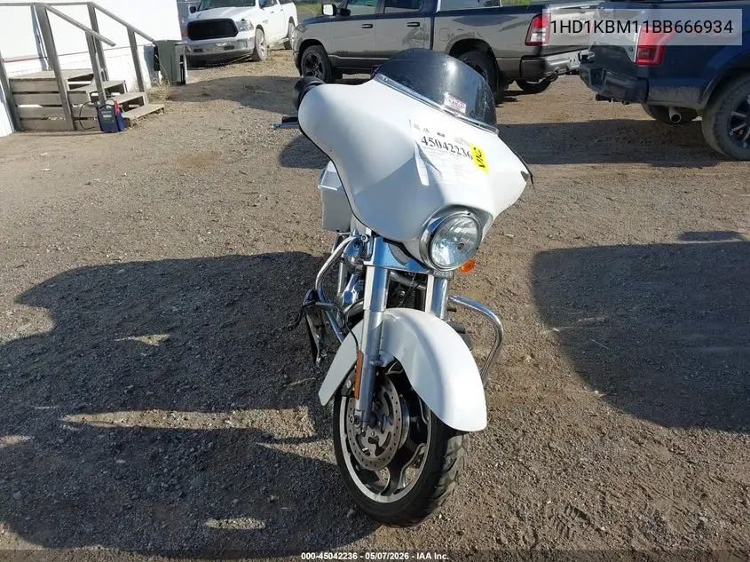 2011 Harley-Davidson Flhx VIN: 1HD1KBM11BB666934 Lot: 45042236