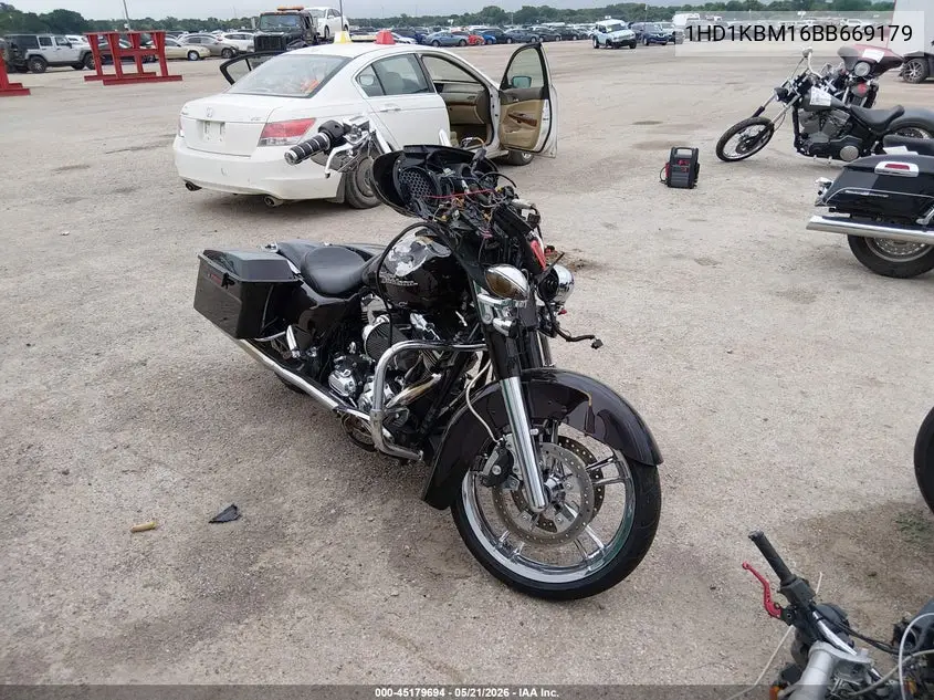 2011 Harley-Davidson Flhx VIN: 1HD1KBM16BB669179 Lot: 45179694