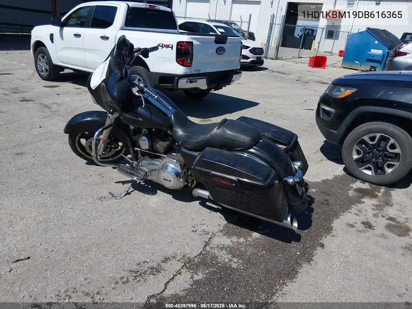 2013 Harley-Davidson Flhx Street Glide VIN: 1HD1KBM19DB616365 Lot: 45397996