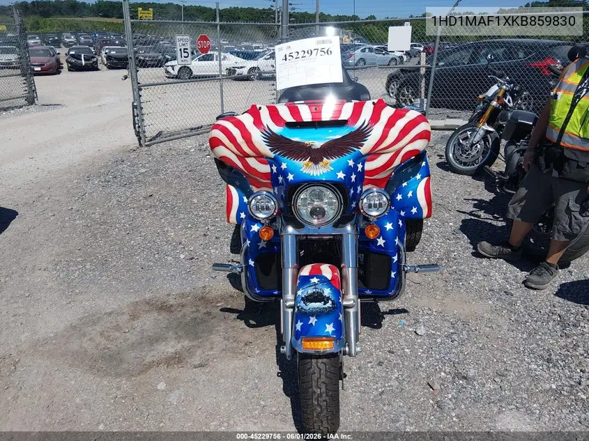 2019 Harley-Davidson Flhtcutg VIN: 1HD1MAF1XKB859830 Lot: 45229756
