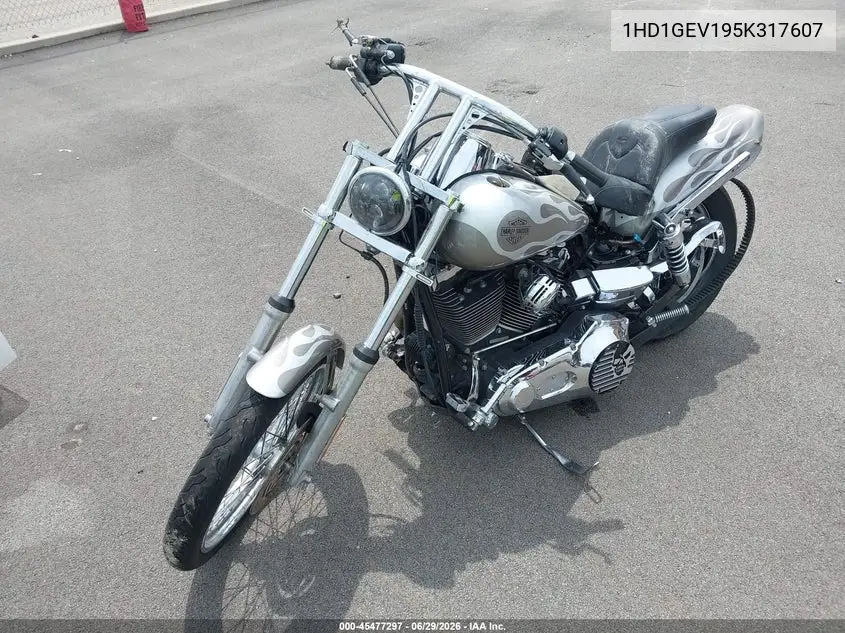 2005 Harley-Davidson Fxdwg VIN: 1HD1GEV195K317607 Lot: 45477297