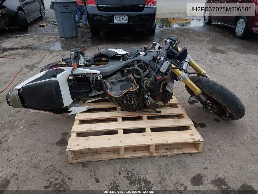 2005 Honda Cbr600 Rr VIN: JH2PC37025M206506 Lot: 44907255