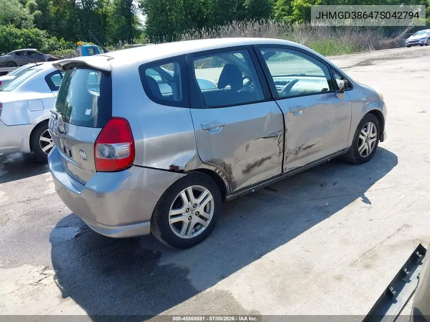 2007 Honda Fit Sport VIN: JHMGD38647S042794 Lot: 45568581