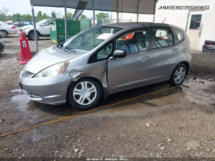2009 Honda Fit VIN: JHMGE88239S069852 Lot: 45340179