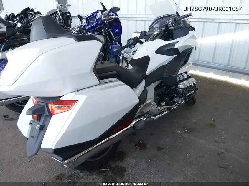 2018 Honda Gl1800 VIN: JH2SC7907JK001087 Lot: 45558556