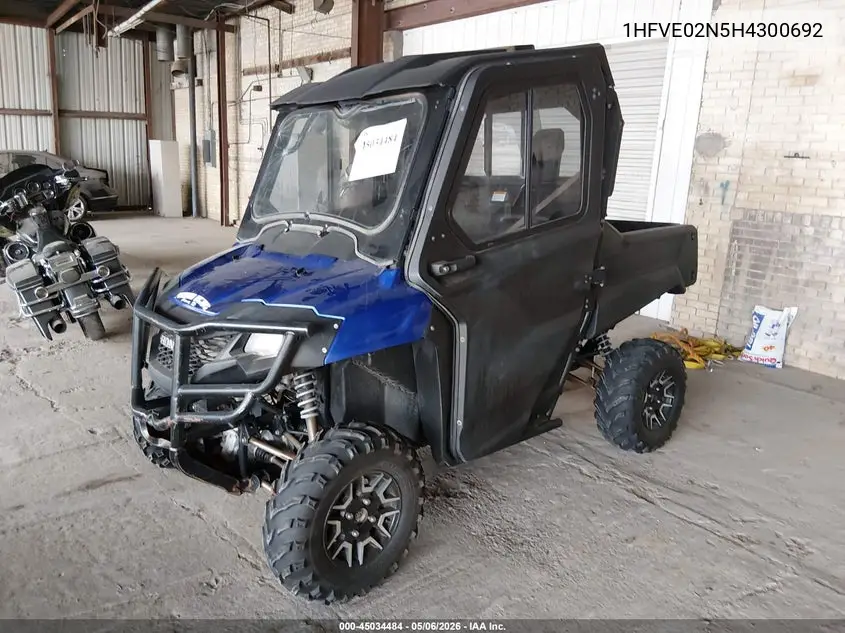 2017 Honda Sxs700 M2 VIN: 1HFVE02N5H4300692 Lot: 45034484