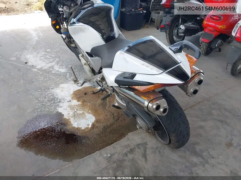 2004 Honda Vfr800 VIN: JH2RC46154M600699 Lot: 45427178