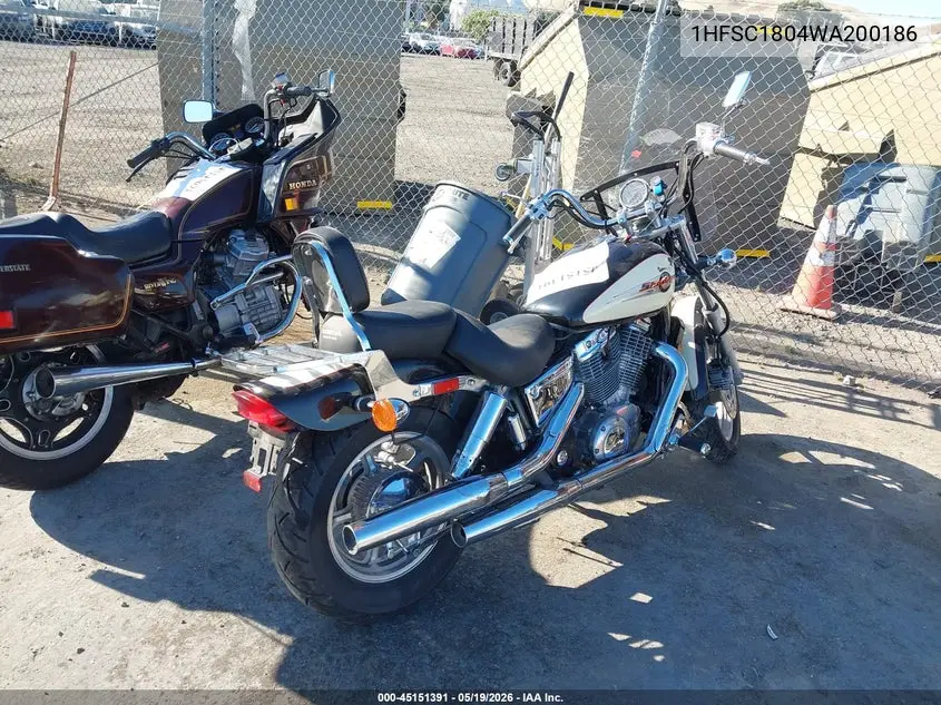 1998 Honda Vt1100 C VIN: 1HFSC1804WA200186 Lot: 45151391