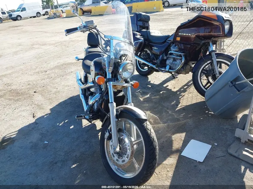 1998 Honda Vt1100 C VIN: 1HFSC1804WA200186 Lot: 45151391