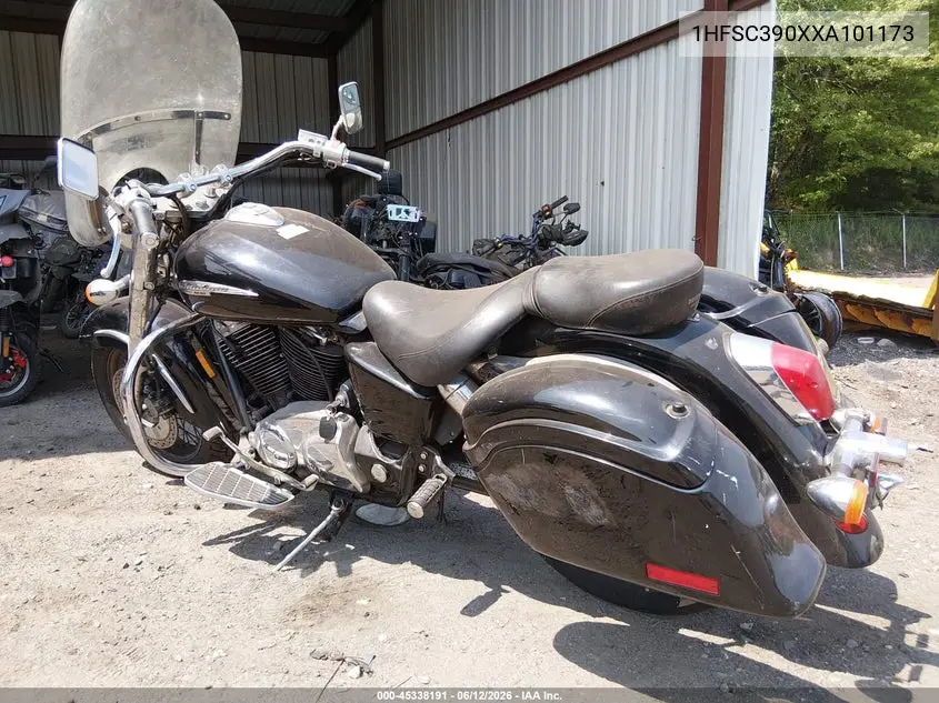 1999 Honda Vt1100 C3 VIN: 1HFSC390XXA101173 Lot: 45338191