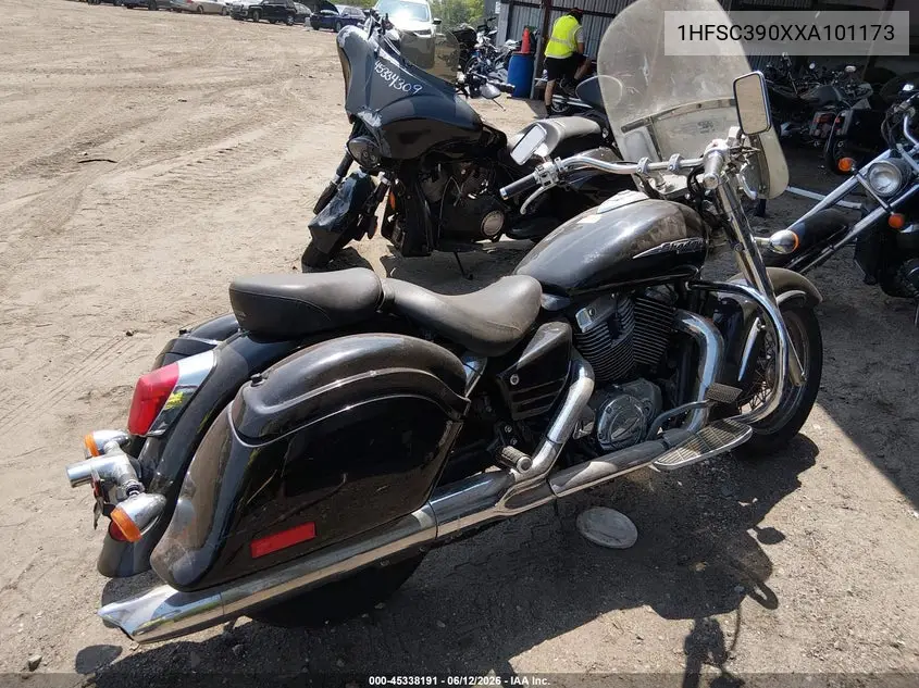 1999 Honda Vt1100 C3 VIN: 1HFSC390XXA101173 Lot: 45338191