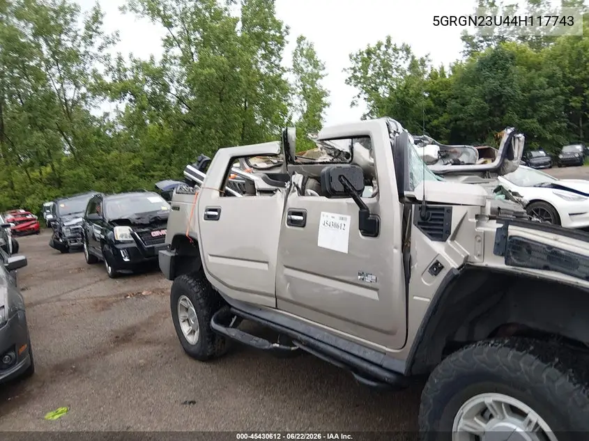 2004 Hummer H2 VIN: 5GRGN23U44H117743 Lot: 45430612