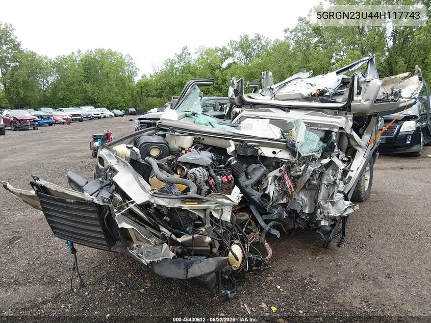 2004 Hummer H2 VIN: 5GRGN23U44H117743 Lot: 45430612