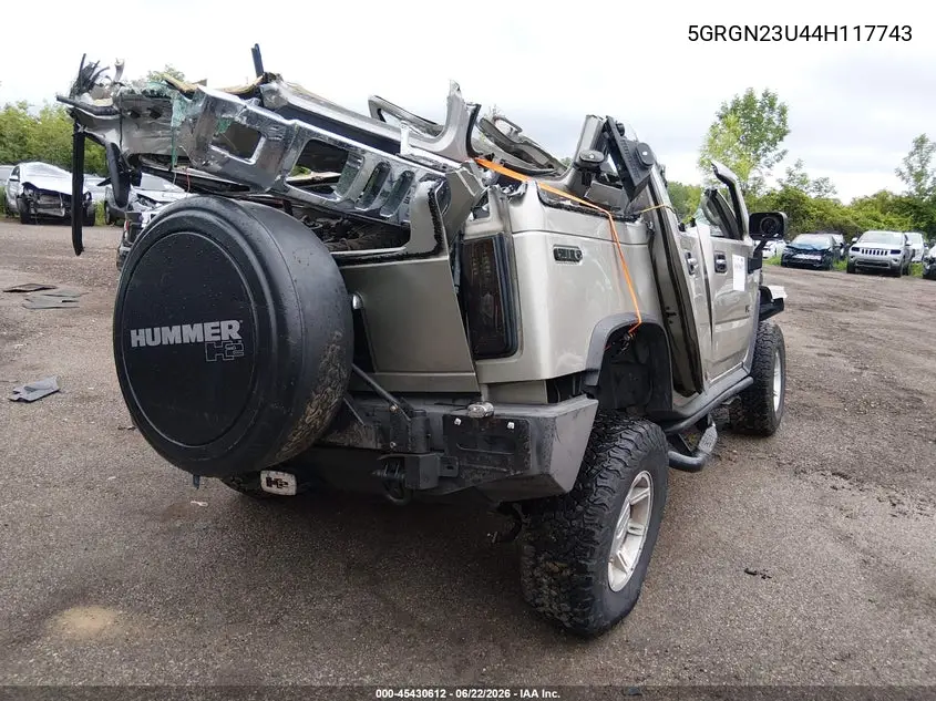 2004 Hummer H2 VIN: 5GRGN23U44H117743 Lot: 45430612