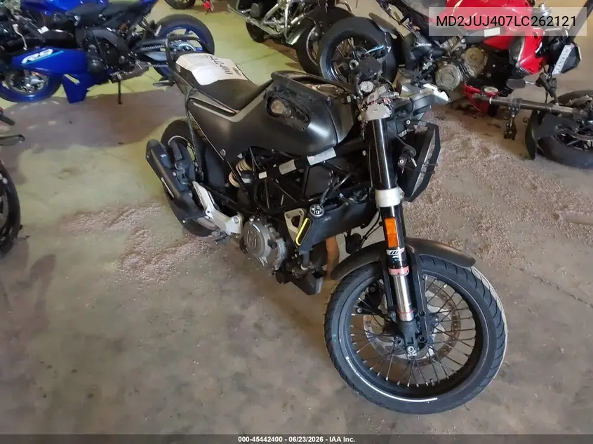 2020 Husqvarna Vitpilen 401/Svartpilen 401 VIN: MD2JUJ407LC262121 Lot: 45442400