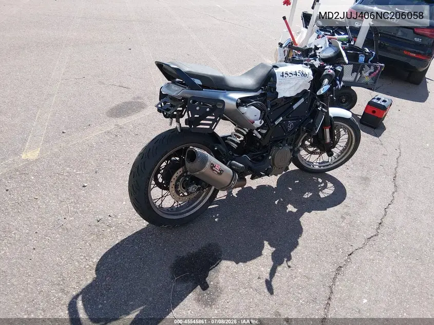2022 Husqvarna Vitpilen 401/Svartpilen 401 VIN: MD2JUJ406NC206058 Lot: 45545861