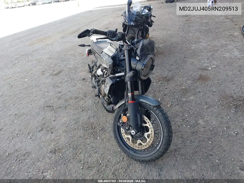 2024 Husqvarna Vitpilen 401/Svartpilen 401 VIN: MD2JUJ405RN209513 Lot: 45237247