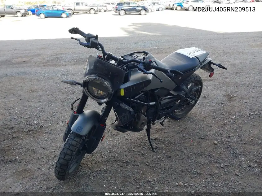 2024 Husqvarna Vitpilen 401/Svartpilen 401 VIN: MD2JUJ405RN209513 Lot: 45237247