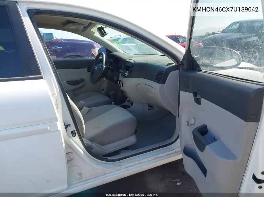 KMHCN46CX7U139042 2007 Hyundai Accent Gls