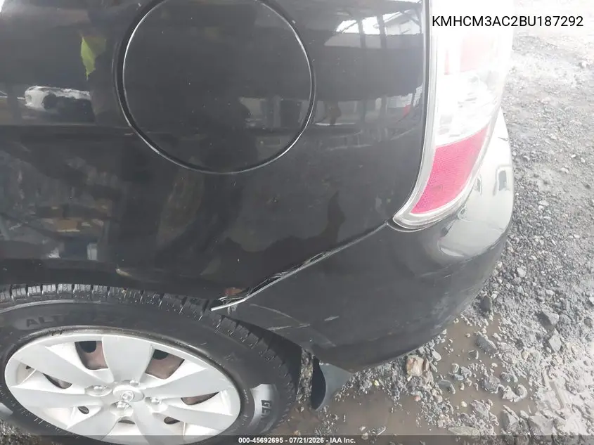 2011 Hyundai Accent Gs VIN: KMHCM3AC2BU187292 Lot: 45692695