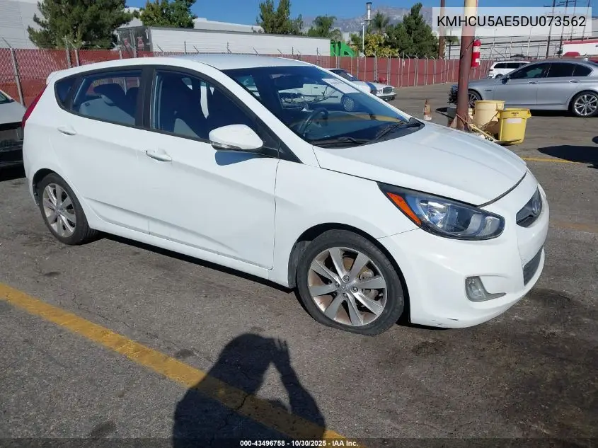 KMHCU5AE5DU073562 2013 Hyundai Accent Se