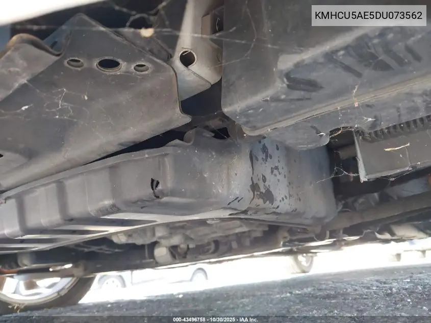 KMHCU5AE5DU073562 2013 Hyundai Accent Se