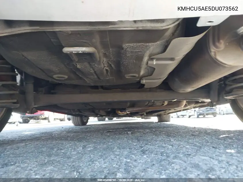 KMHCU5AE5DU073562 2013 Hyundai Accent Se