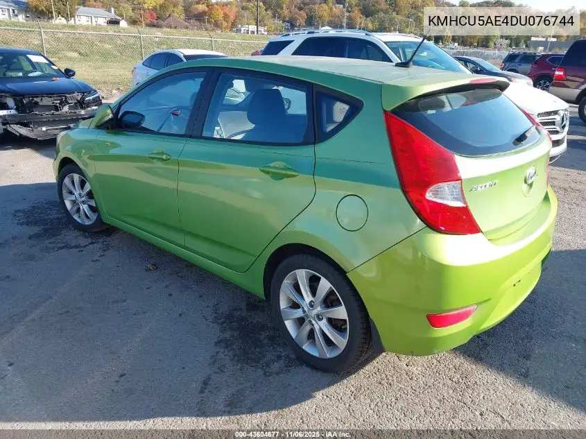 KMHCU5AE4DU076744 2013 Hyundai Accent Se