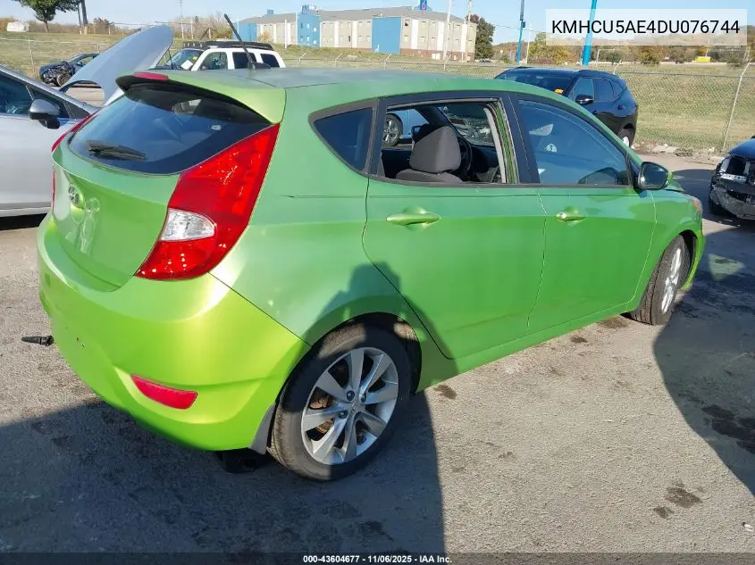 KMHCU5AE4DU076744 2013 Hyundai Accent Se