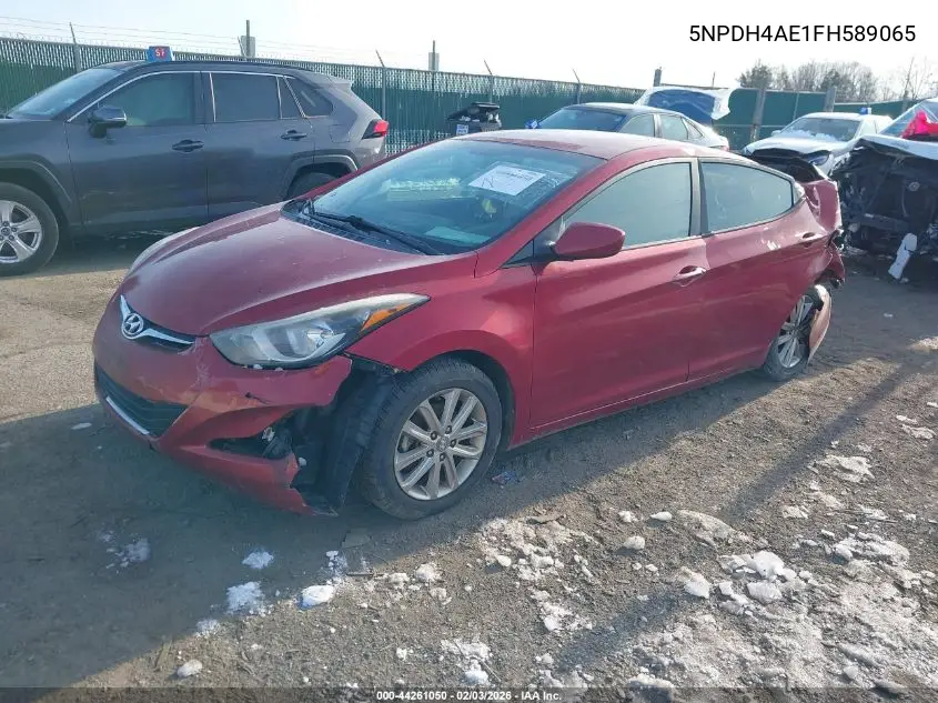 5NPDH4AE1FH589065 2015 Hyundai Elantra Se