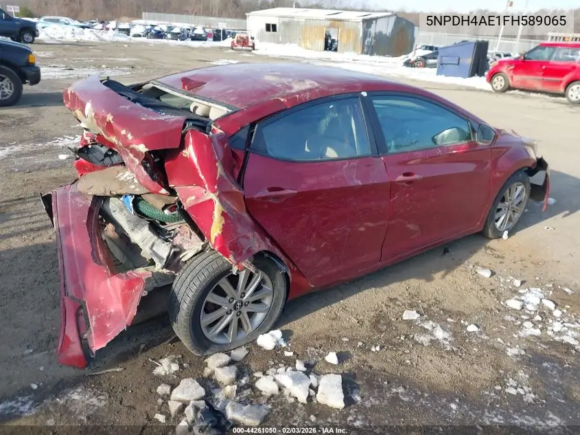 5NPDH4AE1FH589065 2015 Hyundai Elantra Se