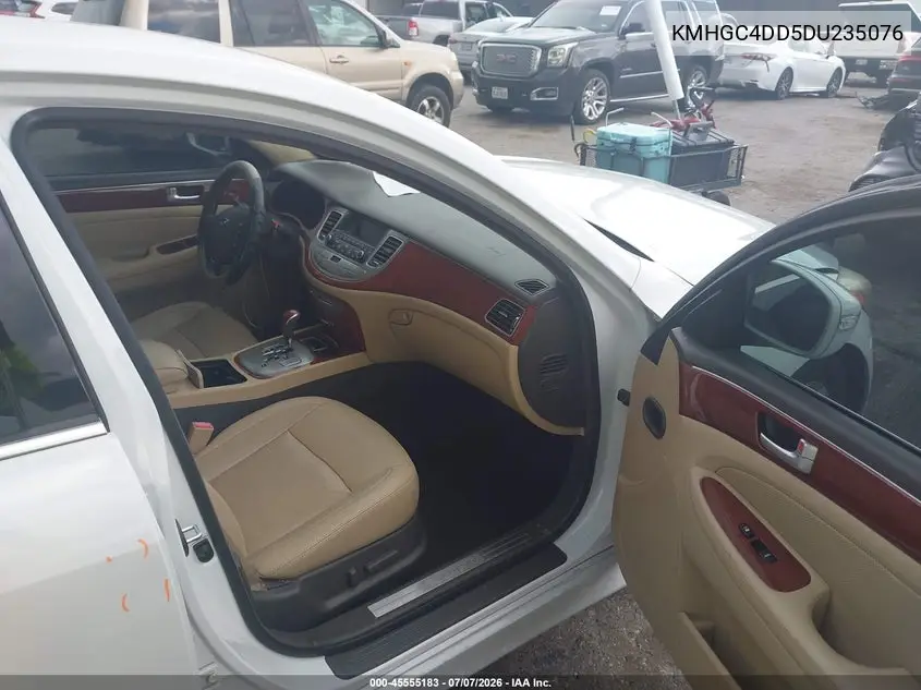 2013 Hyundai Genesis 3.8 VIN: KMHGC4DD5DU235076 Lot: 45555183