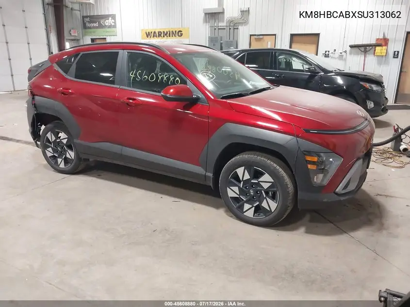 2025 Hyundai Kona Sel VIN: KM8HBCABXSU313062 Lot: 45608880
