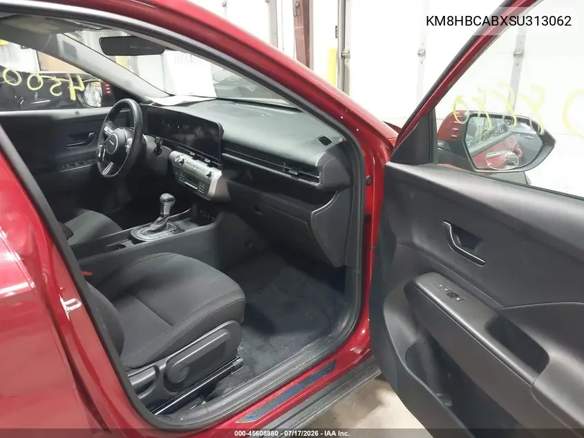 2025 Hyundai Kona Sel VIN: KM8HBCABXSU313062 Lot: 45608880