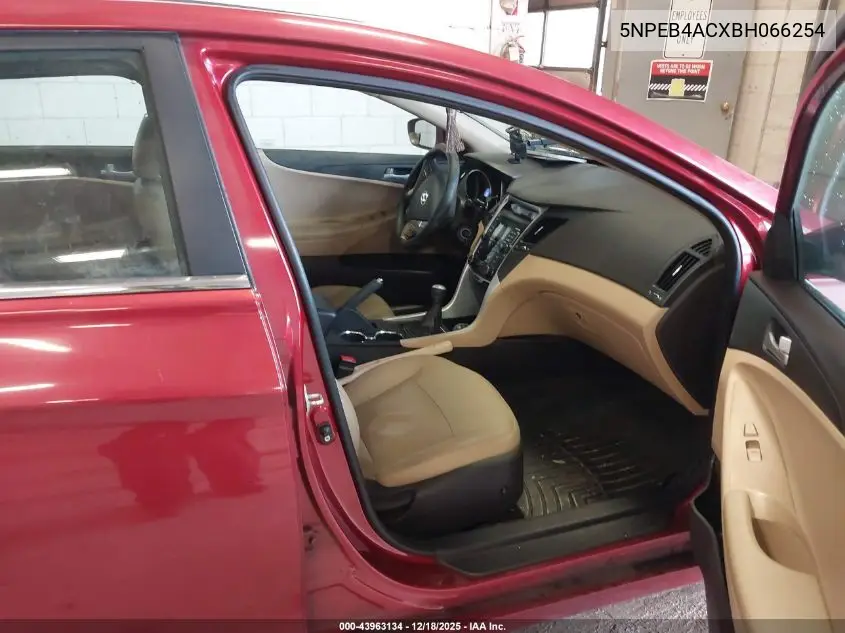 5NPEB4ACXBH066254 2011 Hyundai Sonata Gls