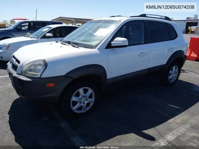 2005 Hyundai Tucson Gls/Lx VIN: KM8JN12D85U074208 Lot: 45229128