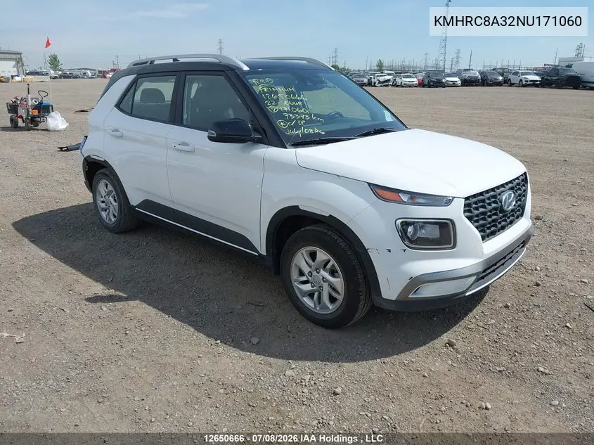 2022 Hyundai Venue Preferred With Two-Tone Body Colour VIN: KMHRC8A32NU171060 Lot: 12650666
