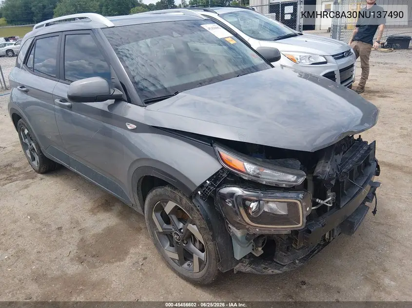 2022 Hyundai Venue Sel VIN: KMHRC8A30NU137490 Lot: 45456602