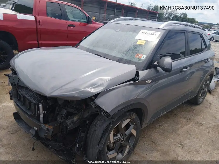 2022 Hyundai Venue Sel VIN: KMHRC8A30NU137490 Lot: 45456602