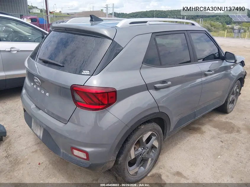 2022 Hyundai Venue Sel VIN: KMHRC8A30NU137490 Lot: 45456602