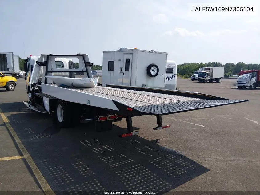 2022 Isuzu Nrr VIN: JALE5W169N7305104 Lot: 44840156