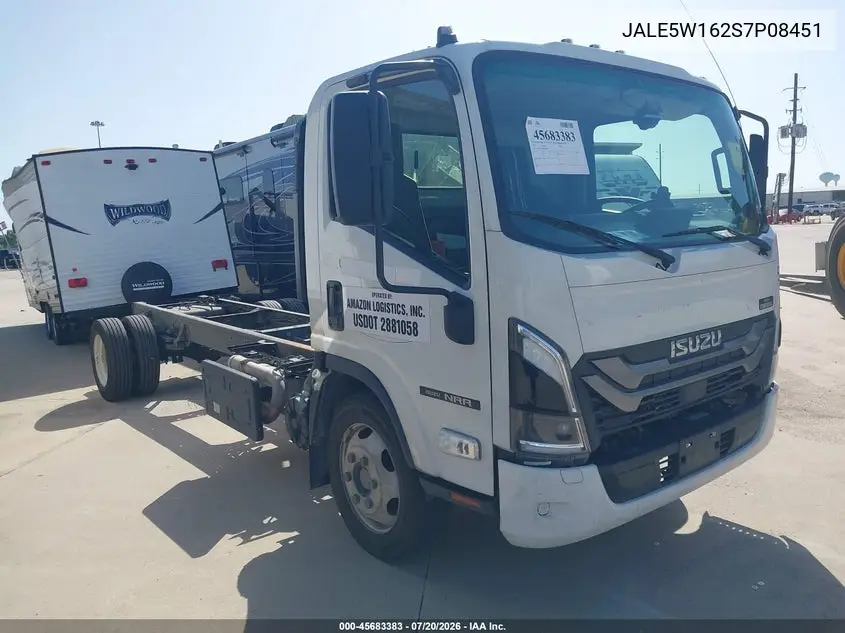 2025 Isuzu Nrr VIN: JALE5W162S7P08451 Lot: 45683383