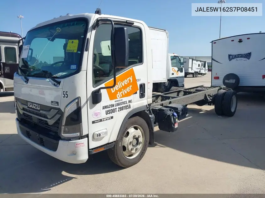 2025 Isuzu Nrr VIN: JALE5W162S7P08451 Lot: 45683383