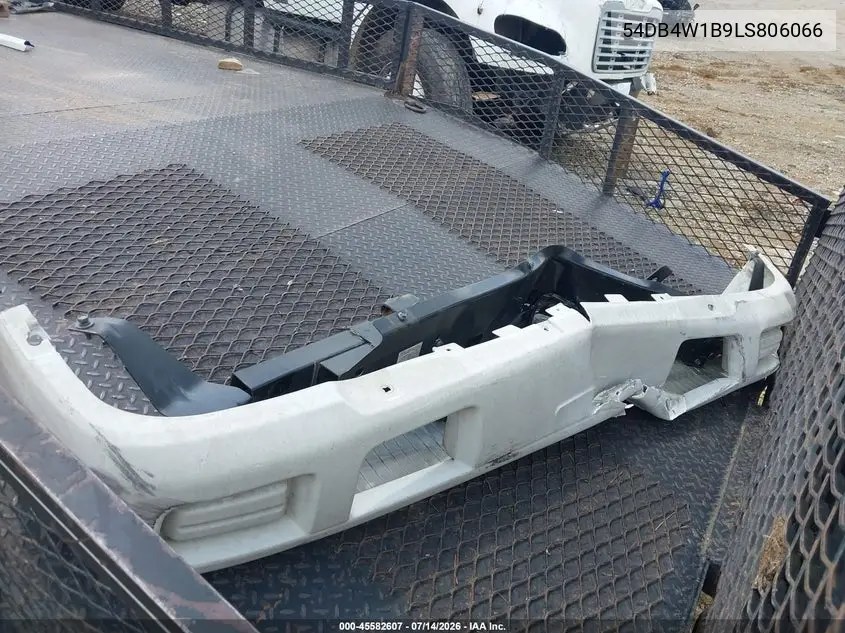 2020 Isuzu Npr VIN: 54DB4W1B9LS806066 Lot: 45582607