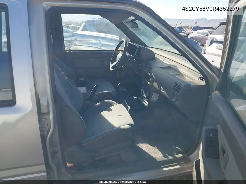 1994 Isuzu Rodeo S/Ls VIN: 4S2CY58V0R4352279 Lot: 45593552