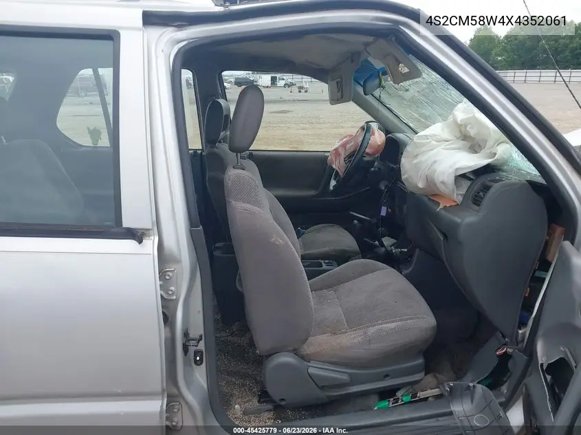 1999 Isuzu Rodeo Ls/Lse/S VIN: 4S2CM58W4X4352061 Lot: 45425779