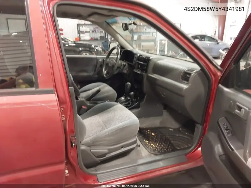 2000 Isuzu Rodeo Ls/Lse/S VIN: 4S2DM58W5Y4341981 Lot: 45078079