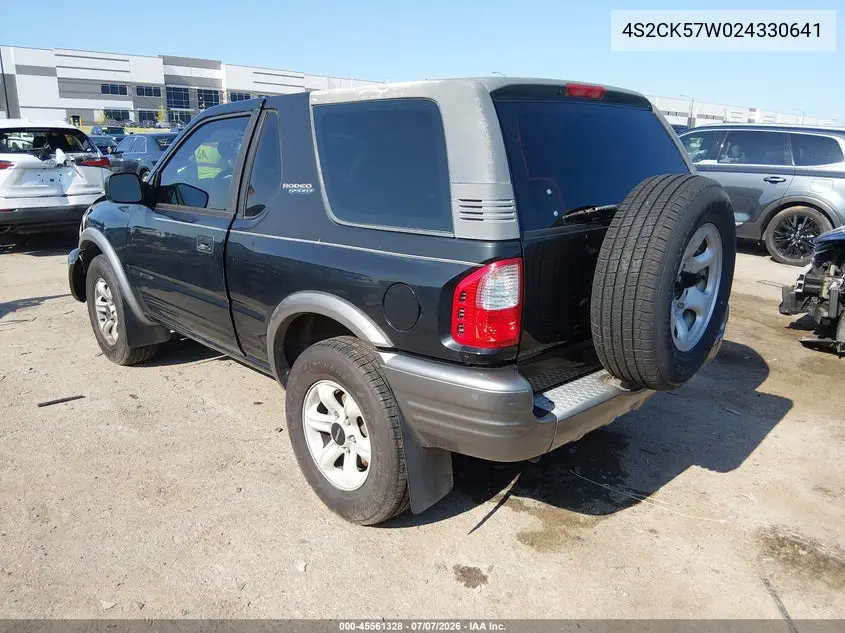 2002 Isuzu Rodeo Sport S 3.2L V6 Hard Top/S 3.2L V6 Soft Top VIN: 4S2CK57W024330641 Lot: 45561328