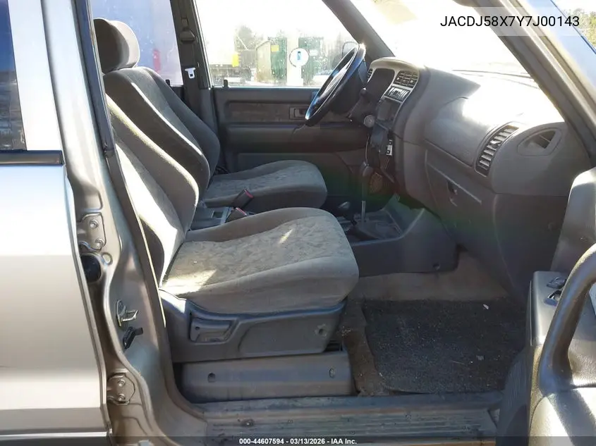 2000 Isuzu Trooper VIN: JACDJ58X7Y7J00143 Lot: 44607594